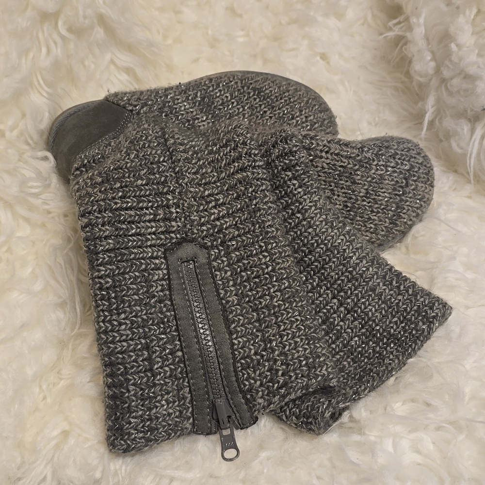 Sonoma Life + Style Brand Grey Boots Girls Size 3 kids - Picture 3 of 8